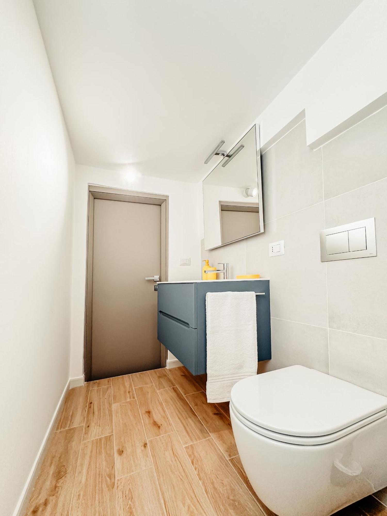 Aparthotel Camere Del Capitolo บิสเชลเย ภายนอก รูปภาพ